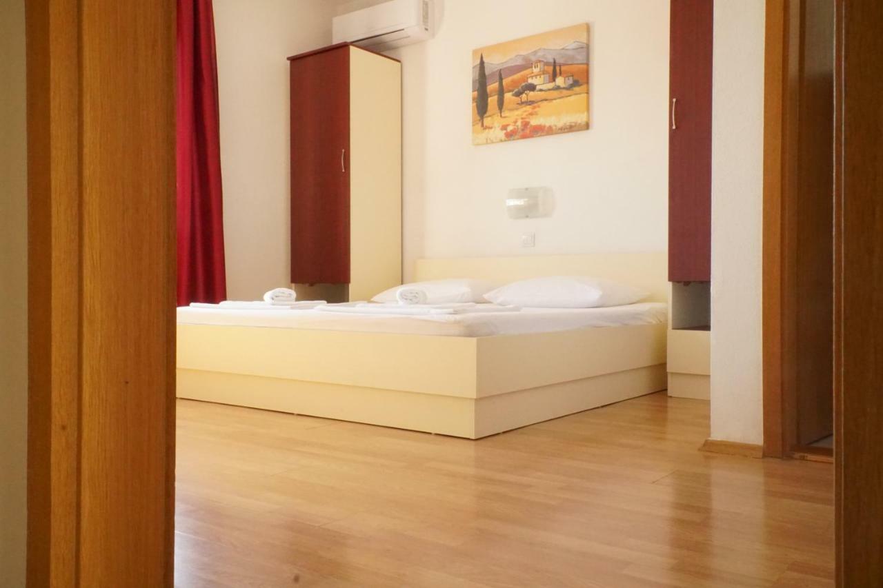 Villa Mily Baška Voda Camera foto