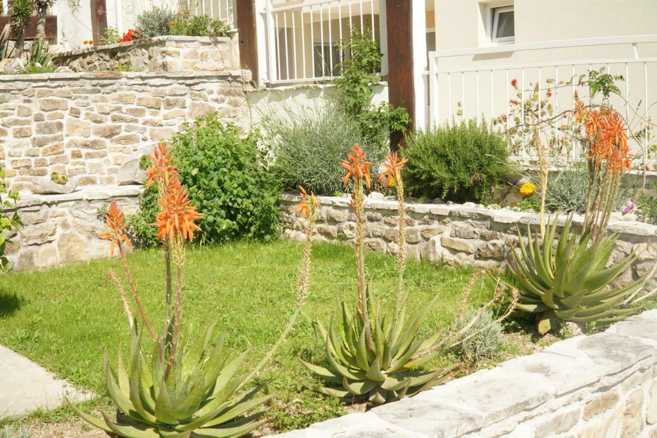 Villa Mily Baška Voda Esterno foto